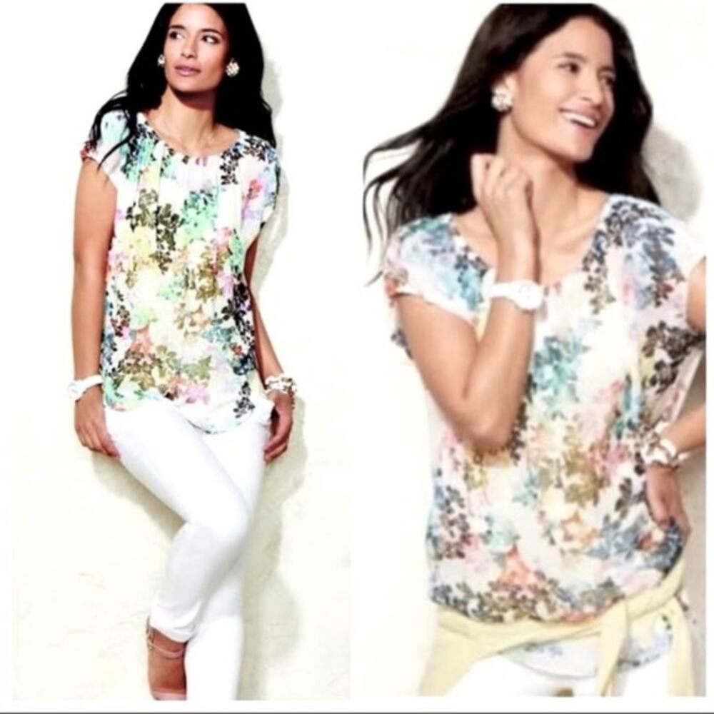 CAbi 872 Womens Eliza Floral blouse size Medium